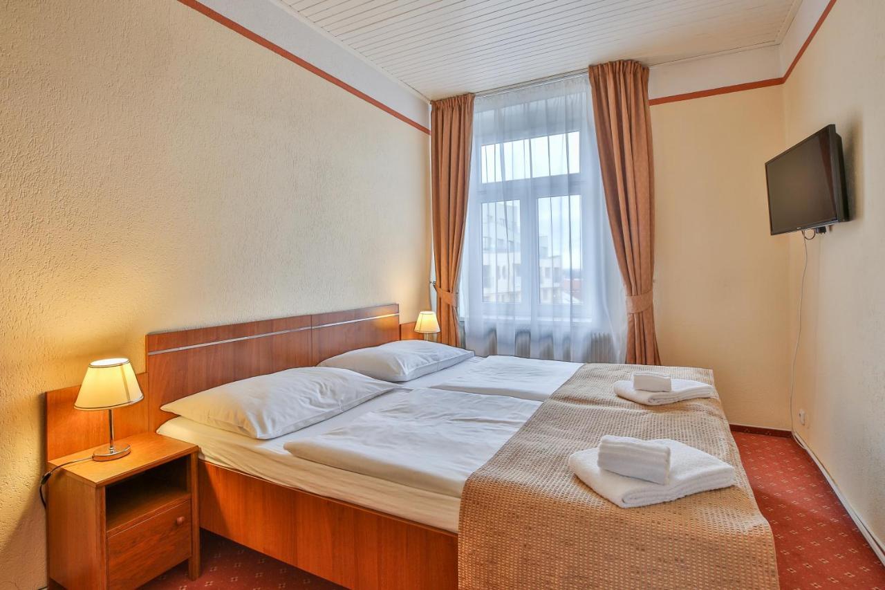 Hotel Tábor Exterior foto